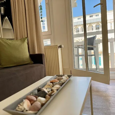 Apartment In Mit Balkon *