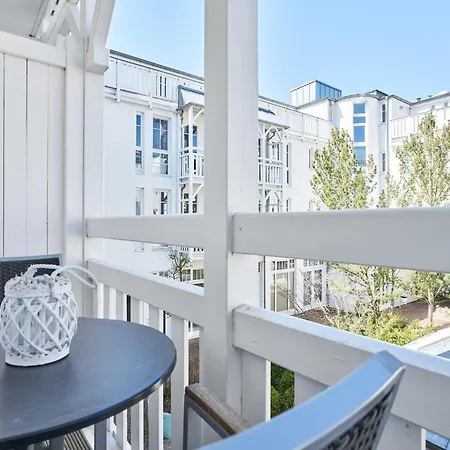 In Mit Balkon Apartment