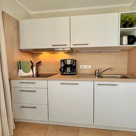 Apartment In Mit Balkon