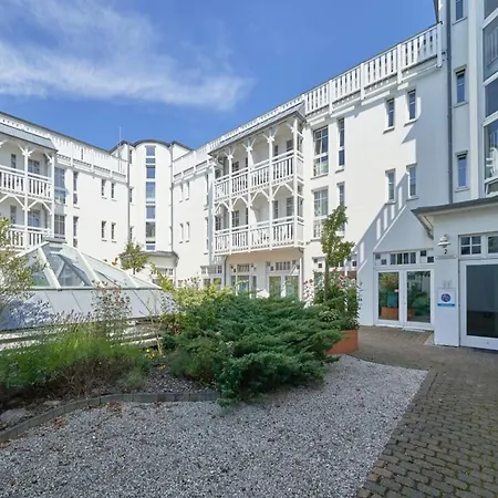 Apartment In Mit Balkon
